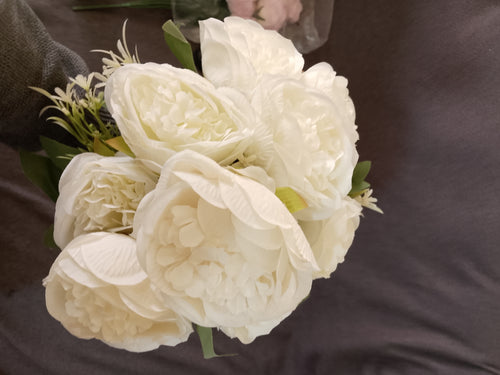 Artificial flower